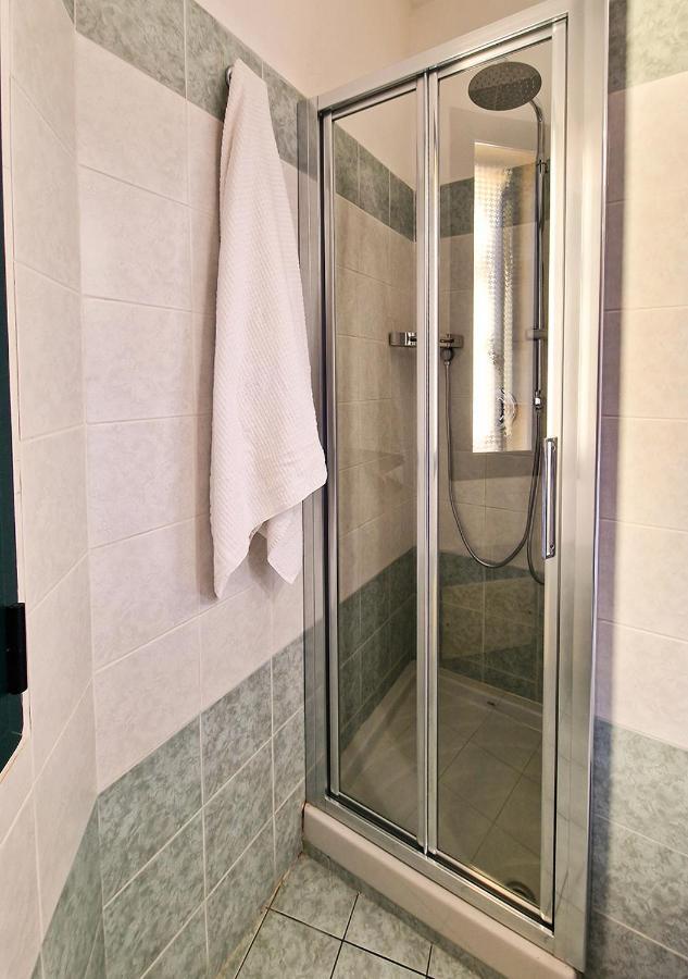 Murphy Holiday Homes - Danico House ラ・マッダレーナ エクステリア 写真